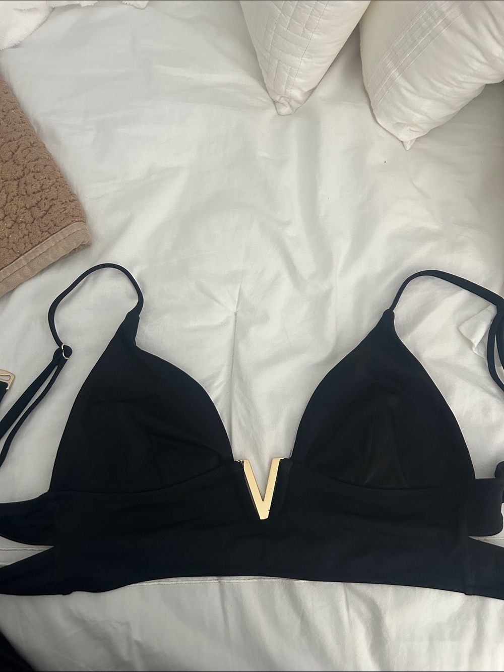Black V-Accent Bikini Top